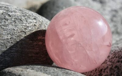 Chicago Reiki and Crystals: Rose Quartz